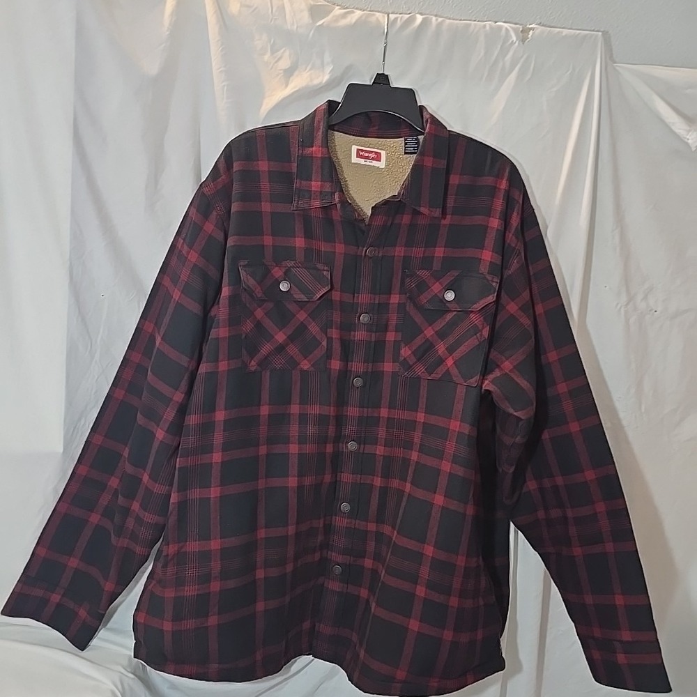 Wrangler Men's Button-Up Sherpa Lined Flannel Shacket Jacket Size‎ XL Red Black